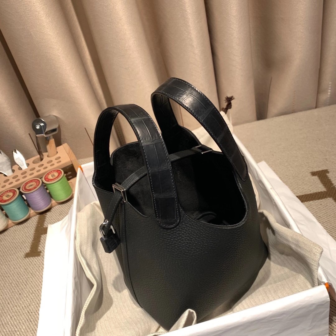 에르메스 피코탄 락18 블랙 은장 끌레망스 악어가죽 핸들